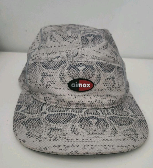 Gorra de running SS16 Supreme x Nike Air Max con estampado de piel de serpiente reflectante 3M