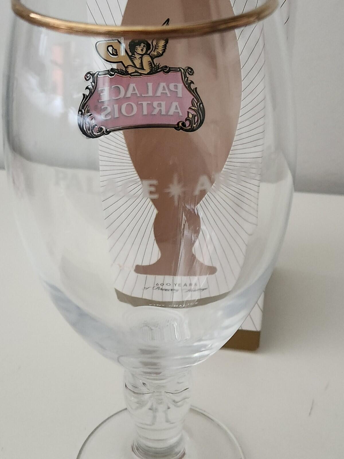 AW21 Palace Skateboards x Stella Artois Pint-Kelch Klarglas Bier Accessoire