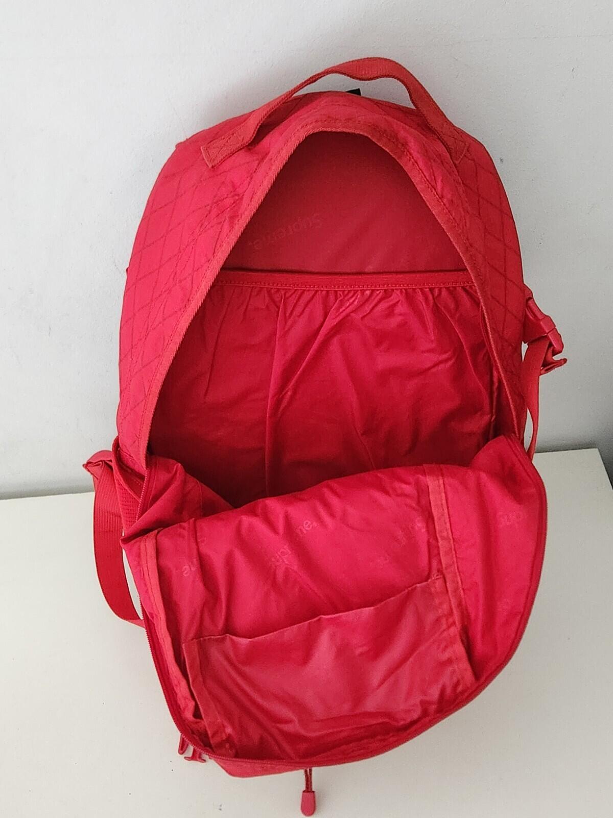 FW18 Supreme backpack Water And Abrasion Resistant