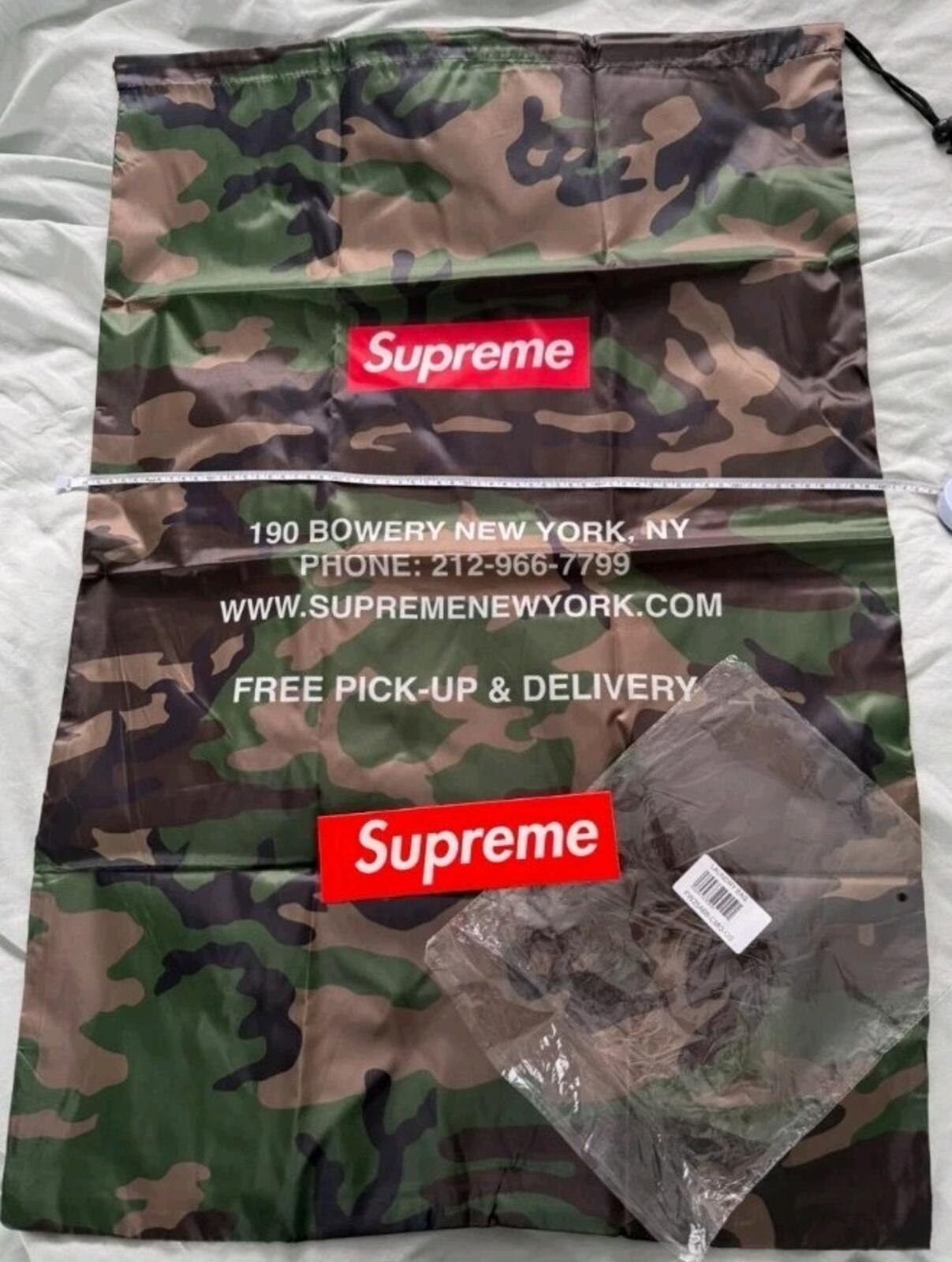 FW25 Supreme Laundry Bag Camo 61 x  91.4cm Polyester Red Box Logo