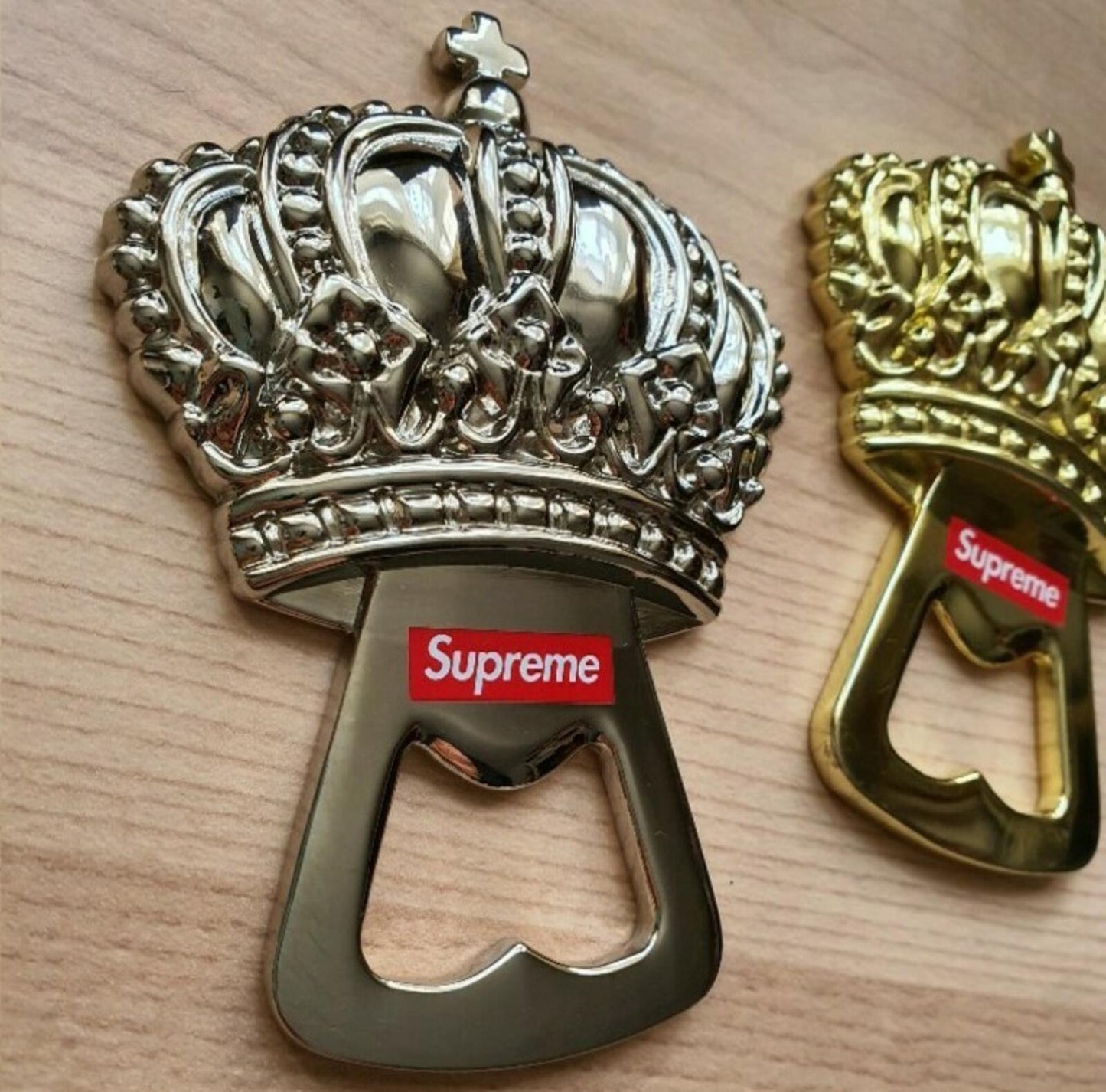 2x FW13 Supreme gold and silver crown bottle openers Very rare Accessories 2013