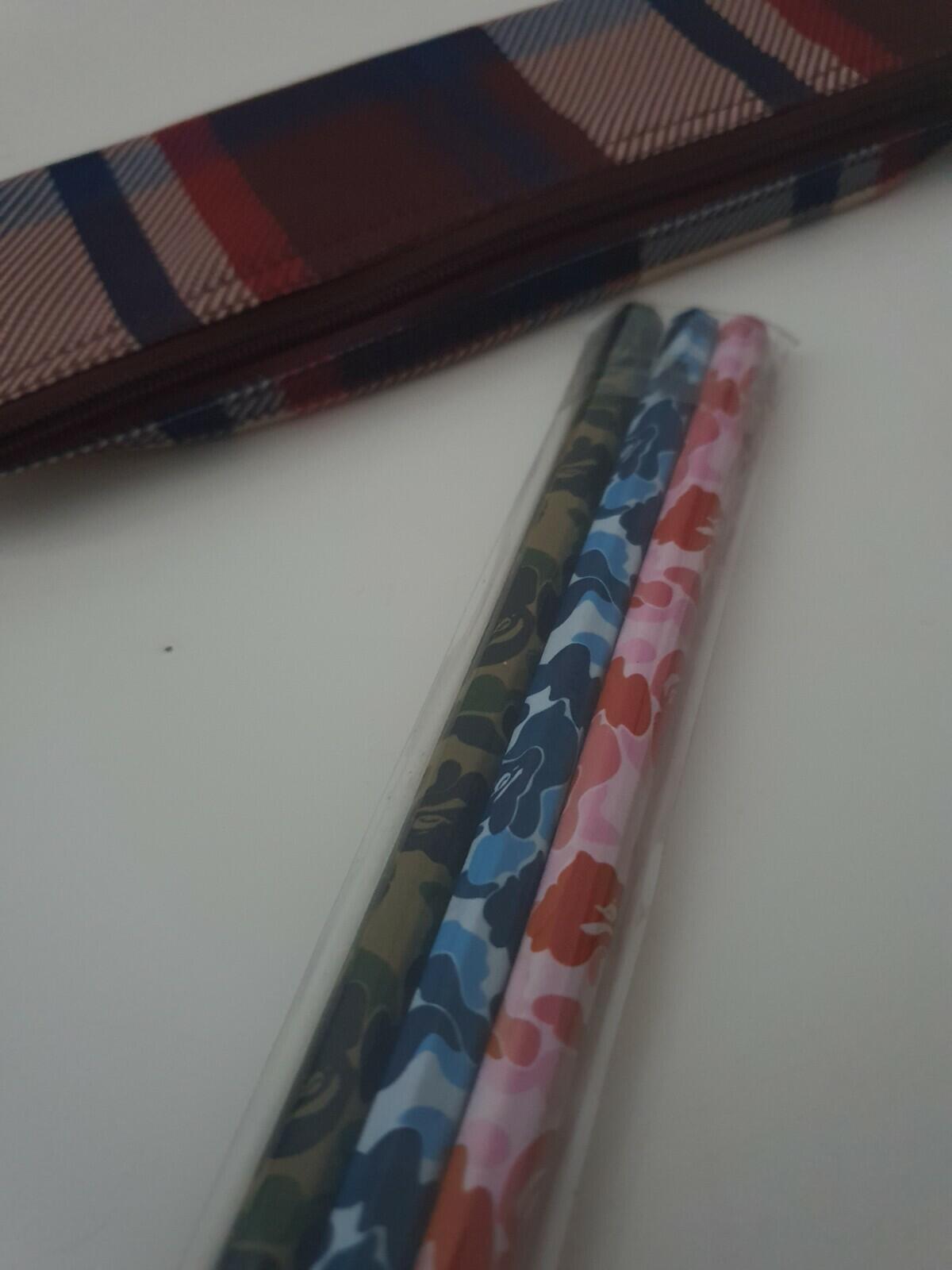 A BATHING APE Pencil case + 3x Pencils set BAPE CAMO Vintage Rare Accessory