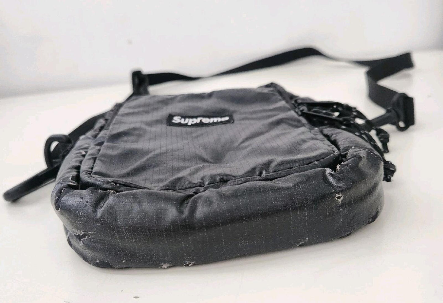 FW17 Supreme Shoulder Bag Black