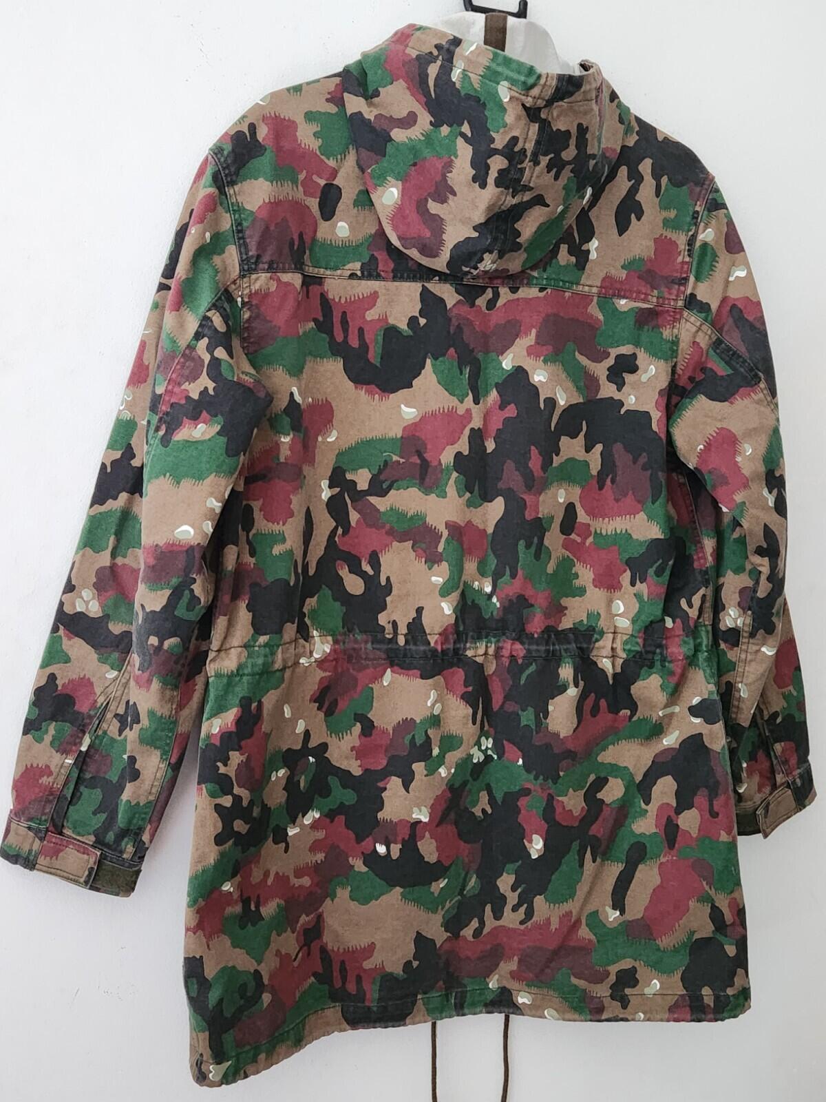 SS17 Supreme Field Parka Größe M Medium Jacke Mantel Swiss Camo Camouflage 666