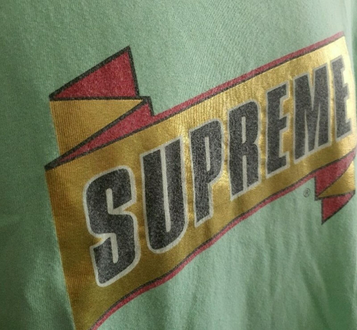 SS13 Supreme Emblem Tee Lime Size L