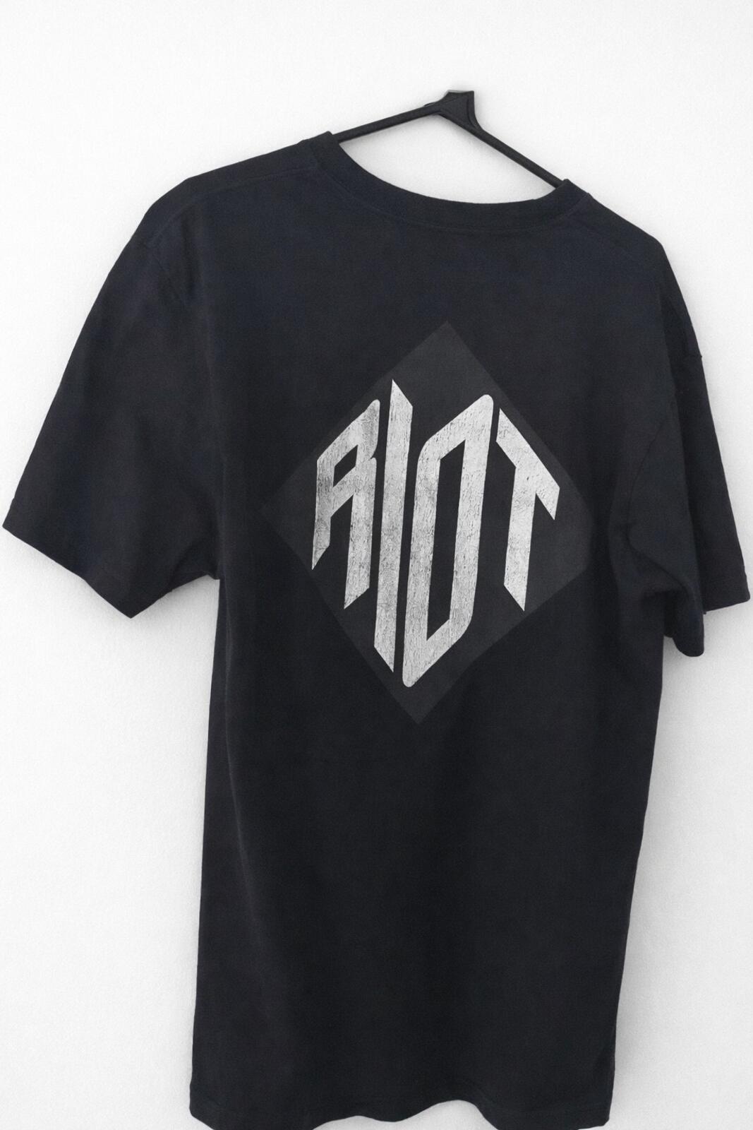 SS14 Supreme Riot Tee Size L Black