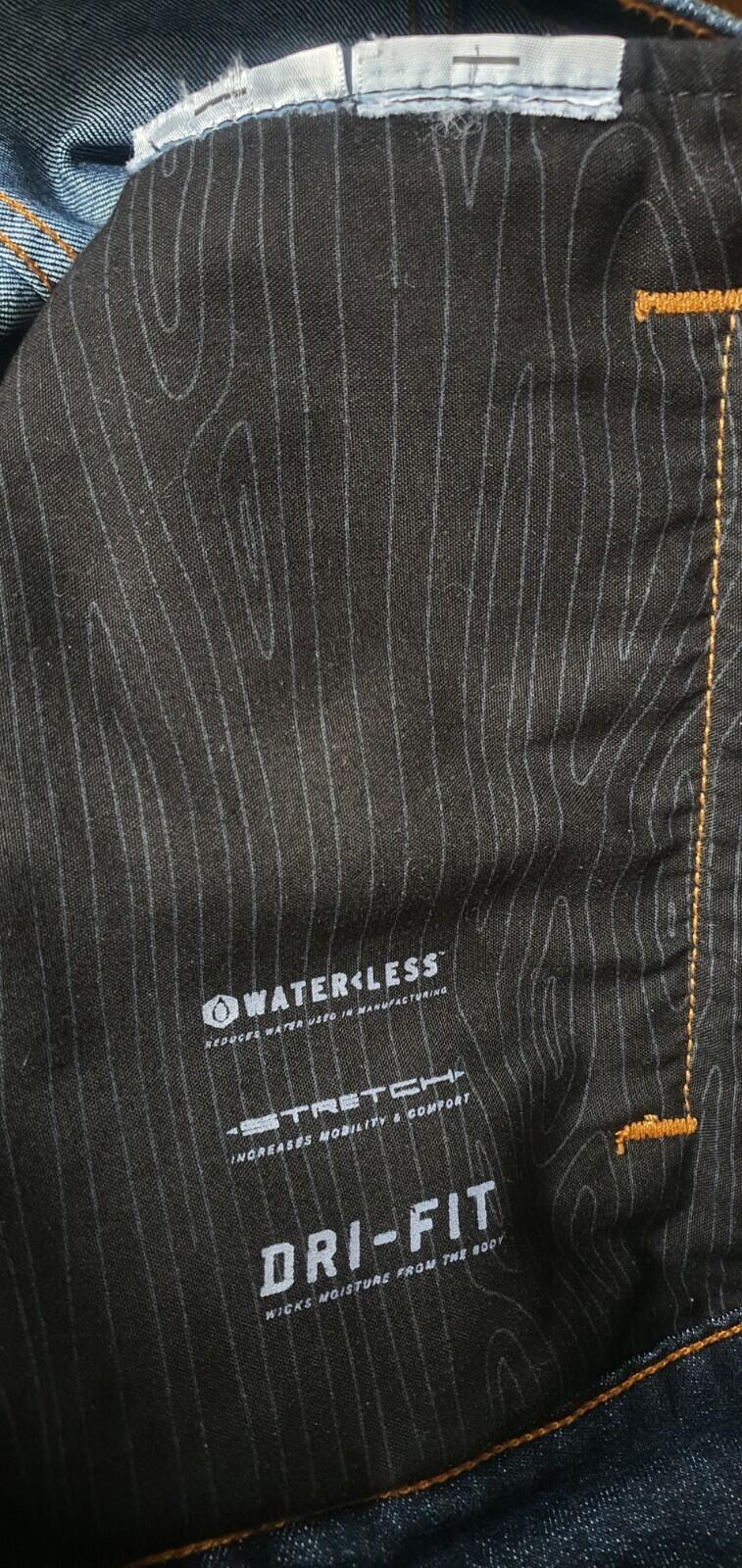 2012 Levi's x Nike SB Trucker Jacket Dri-FIT M medium Denim Blue Vintage Levis