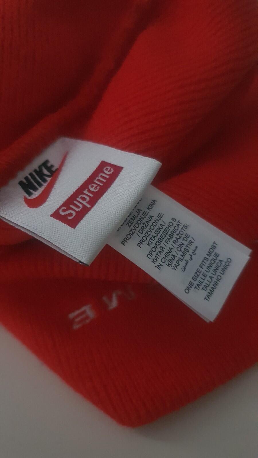 SS21 Supreme x Nike Snakeskin Beanie Red