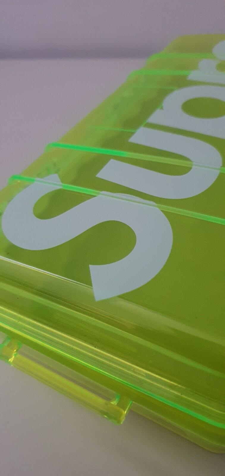 FW19 Supreme Pelican 1060 case Water resistant Neon Yellow