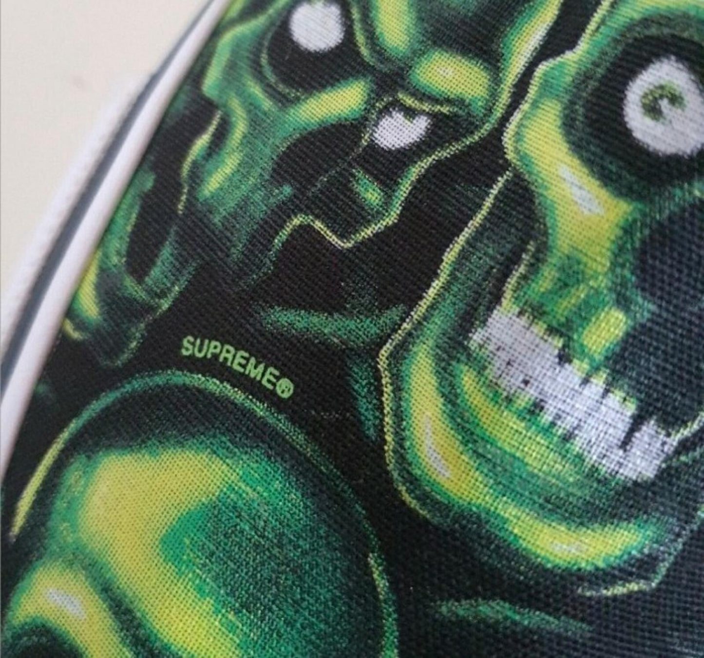 SS18 Supreme x Vans Skull Pile Slip-On Pro US 8 UK 7 EU 40.5 Glow in the dark