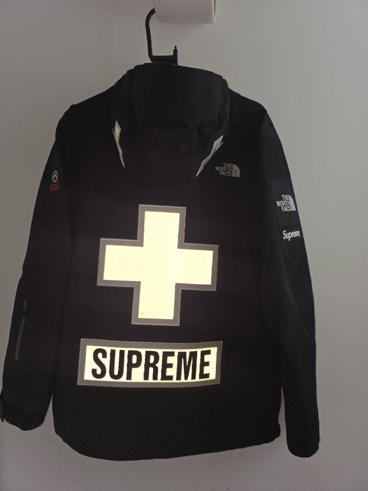 SS22 Supreme x The North Face Summit Series Rescue Mountain Pro Jacket Black TNF