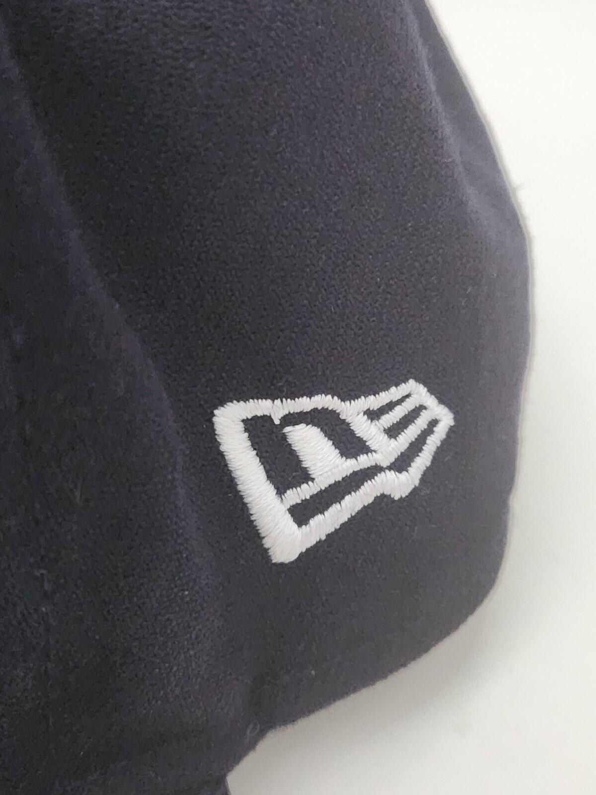 SS16 Supreme Box Logo New Era Marine Mütze Silber Metallic Logo 7 1/4 Seltene Wollmütze