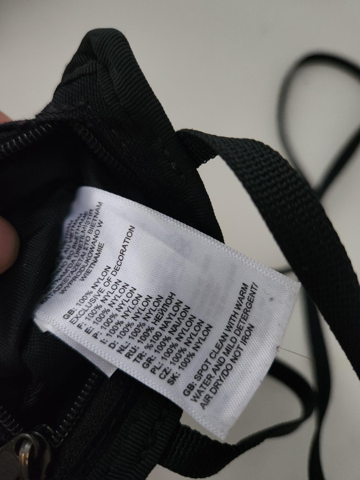 FW18 Supreme x The North Face Expedition Travel Wallet Nylon Bag Pouch Black