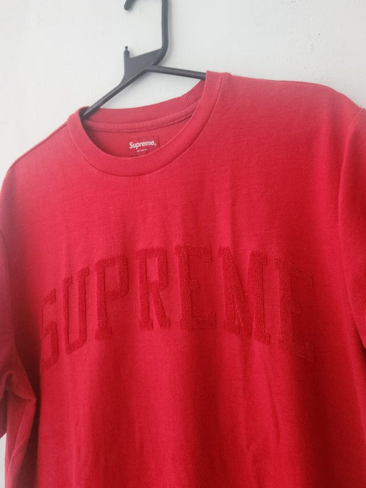 FW19 Supreme Chenille Arc Logo S/S Top camiseta roja talla mediana M