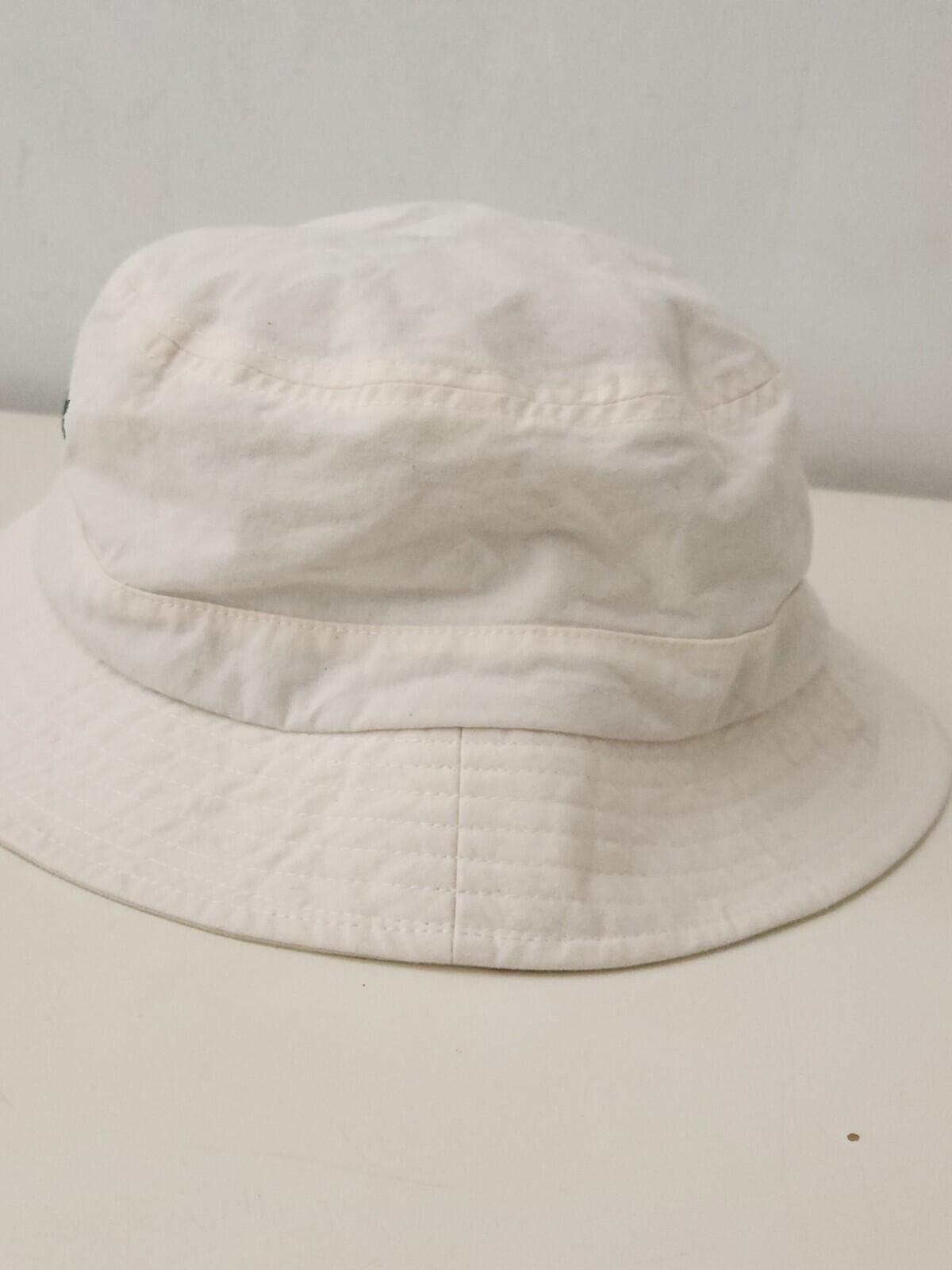 FW20 Supreme GORE-TEX crusher White Bucket Hat Size M /L Medium Large Waterproof