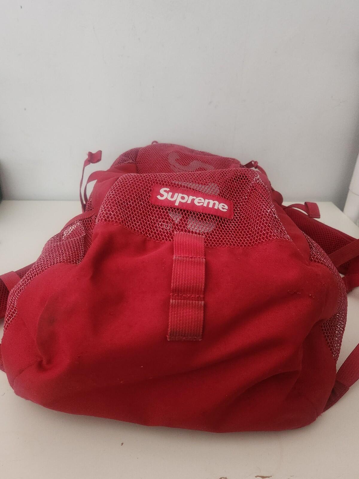 SS20 Supreme Rucksack Netztasche Dunkelrot