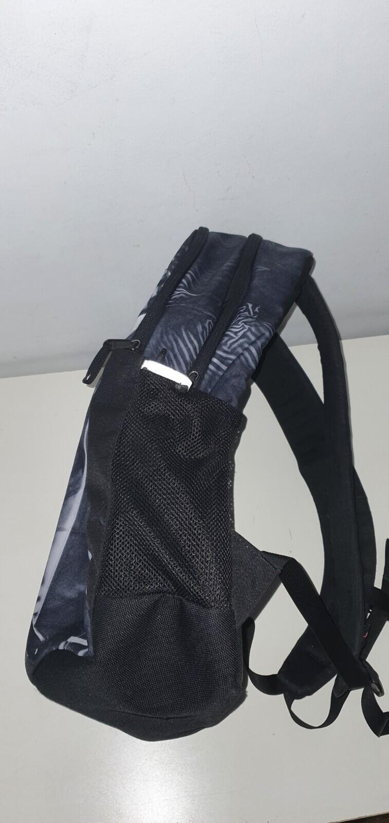 SS23 FW18 Supreme x The North Face Tromple L'oeil Printed Borealis backpack Bag