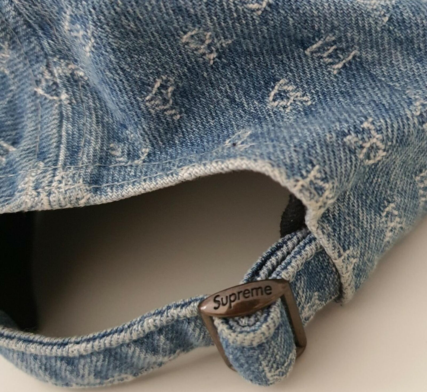 Gorra de 6 paneles de mezclilla con logotipos de Jacquard Supreme SS20, color azul