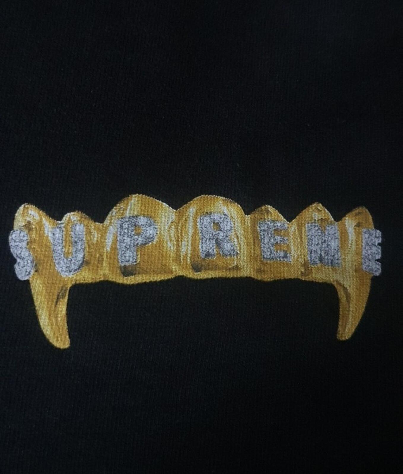 SS19 Supreme Fronts Tee Schwarzes T-Shirt Goldene Grillz Größe M Medium