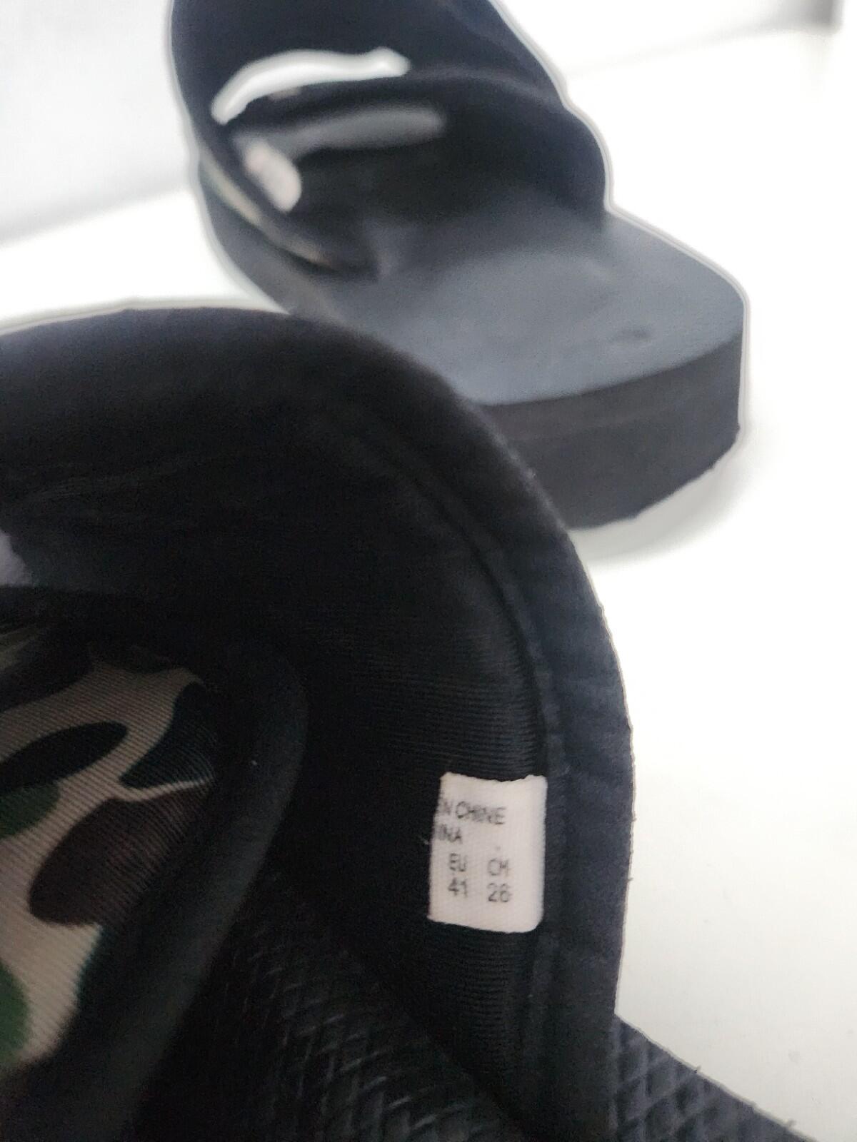 A BATHING APE Suicoke ABC Kaw-Ape £195 Schwarze Sandalen BAPE Camo Slides UK 7 US 8