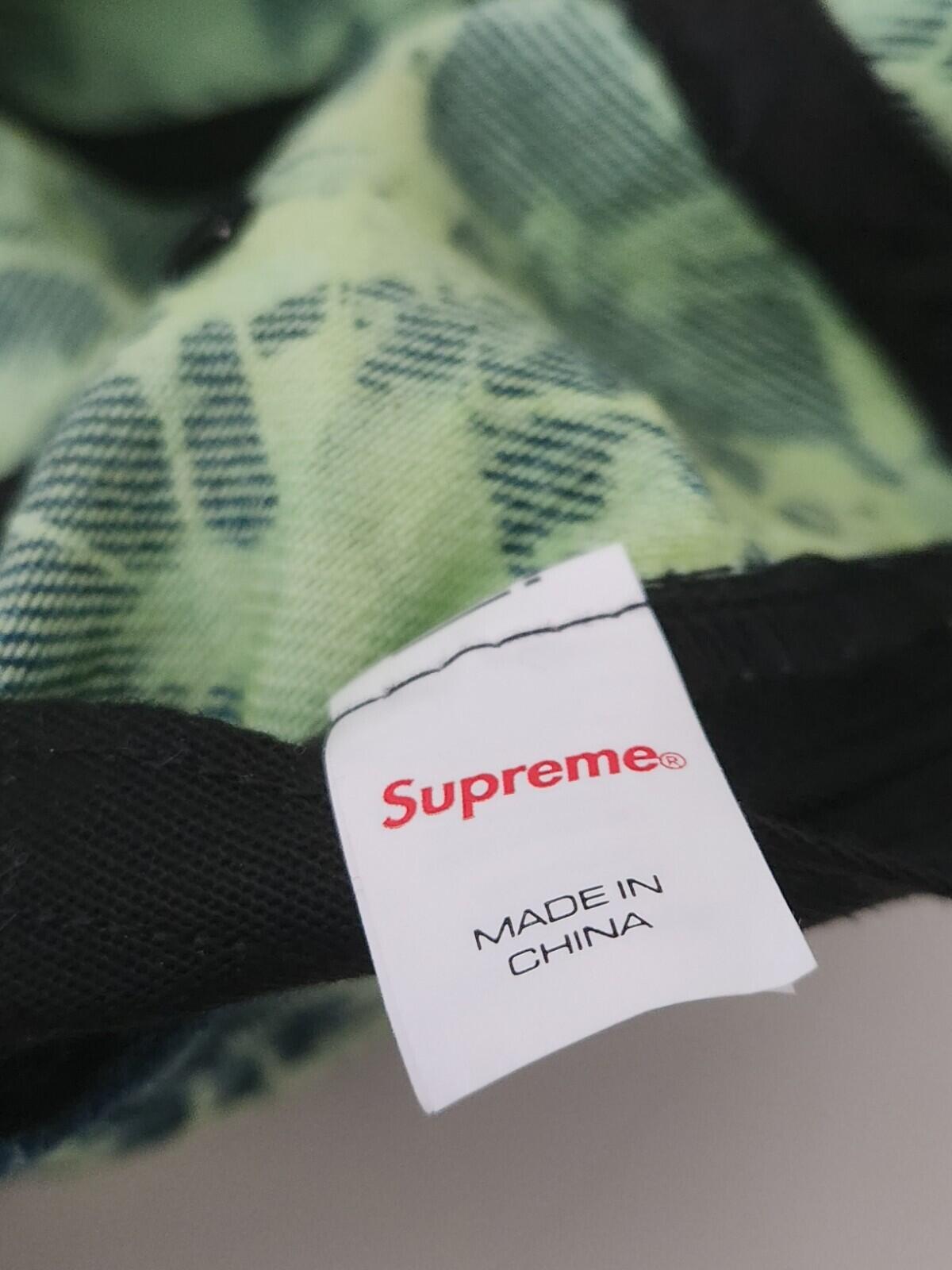 Gorra Camp Supreme de mezclilla teñida de verde desteñido FW22