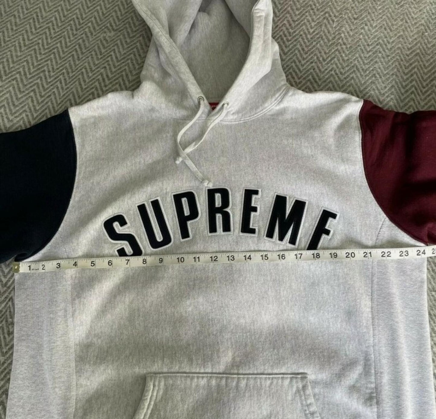 FW16 Supreme Color Blocked Arc Logo Kapuzenpullover Grau Größe XL