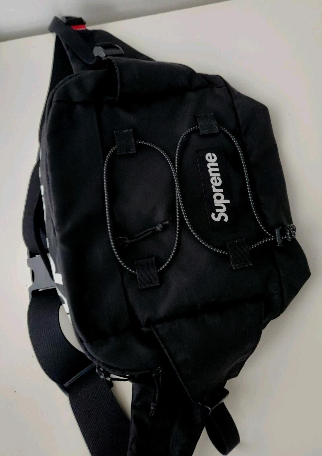 Riñonera Supreme SS17 Negra
