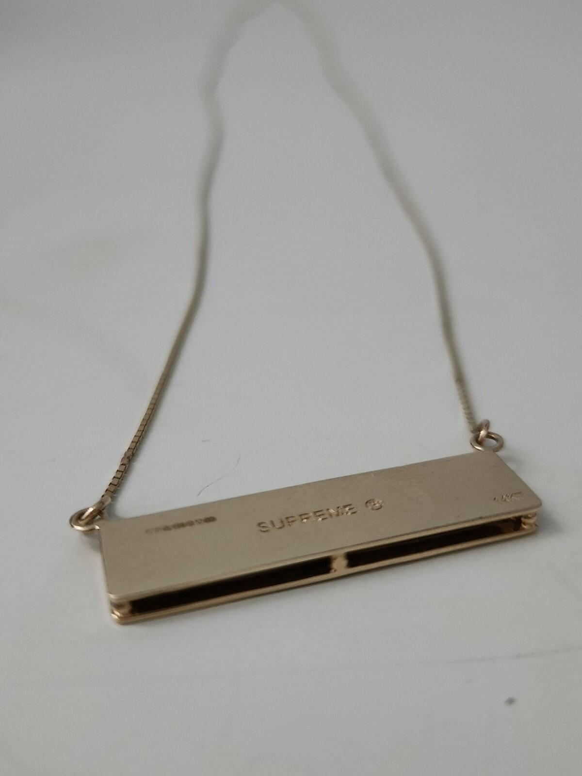 SS20 Supreme Name Plate 14K Gold Anhänger + Kette Gelbe Halskette gestempeltes Logo