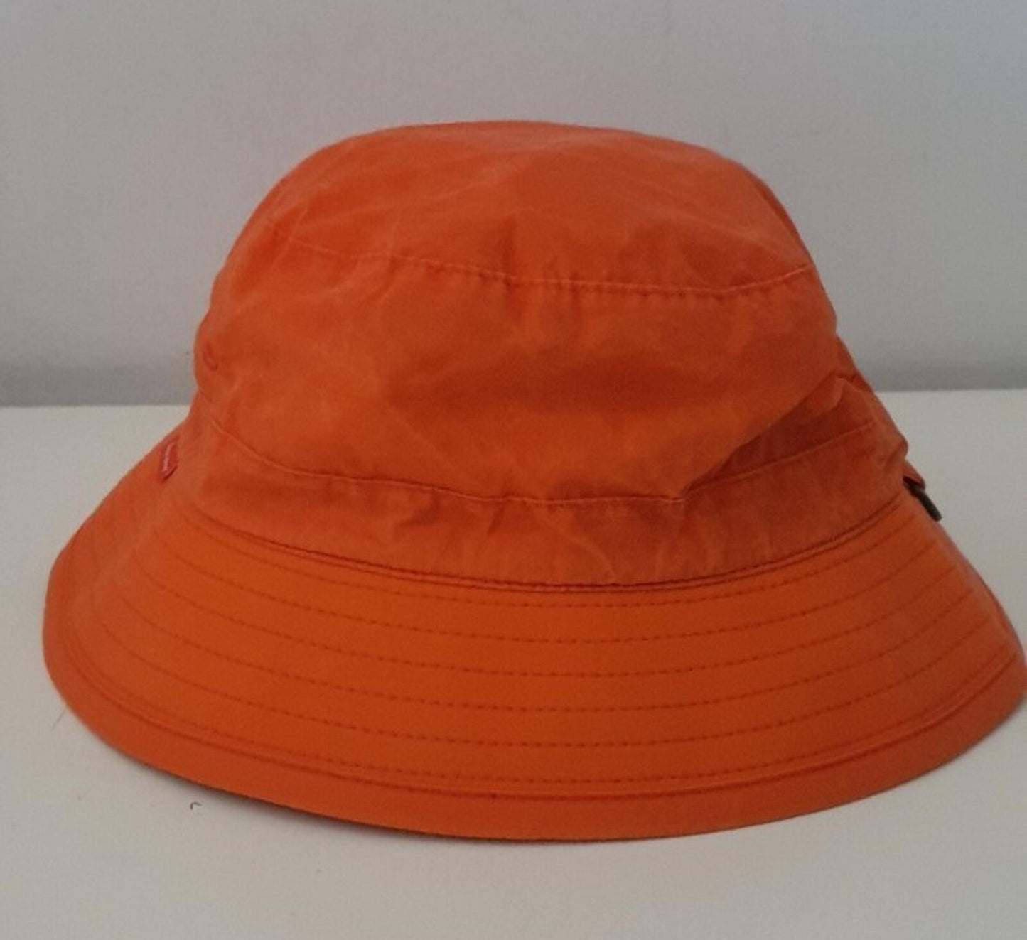 SS20 Supreme x Barbour Waxed Cotton Crusher Orange Bucket Hat Wasserabweisend M