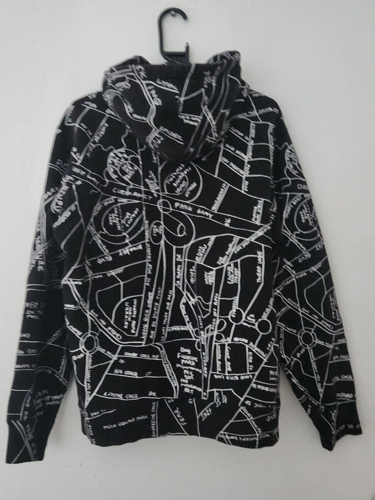 SS19 Supreme Gonz Embroidered Map Hooded Sweatshirt medium Black Hoodie Gonzales