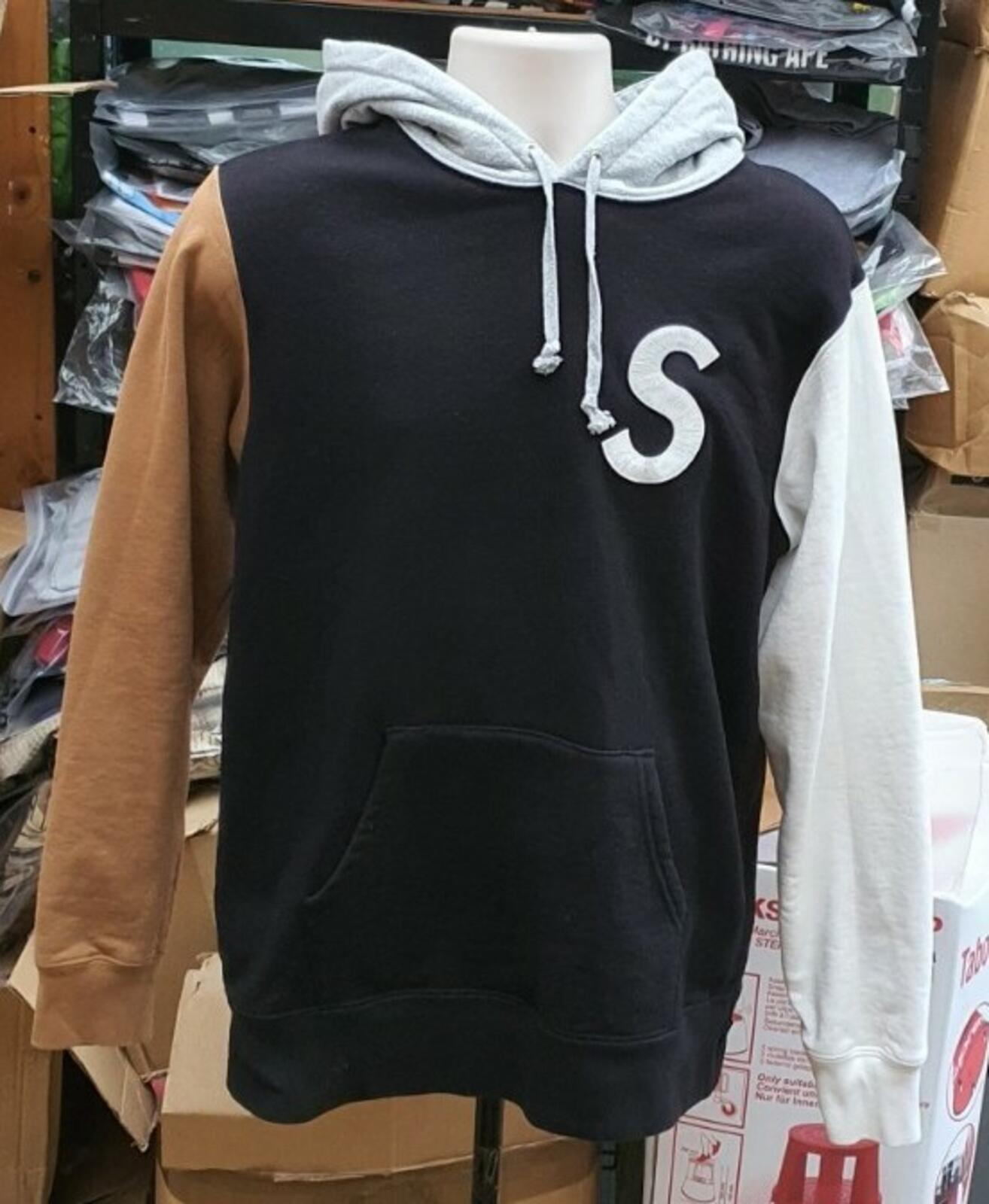 SS19 Supreme S Logo Colorblocked Kapuzenpullover Schwarz Größe M