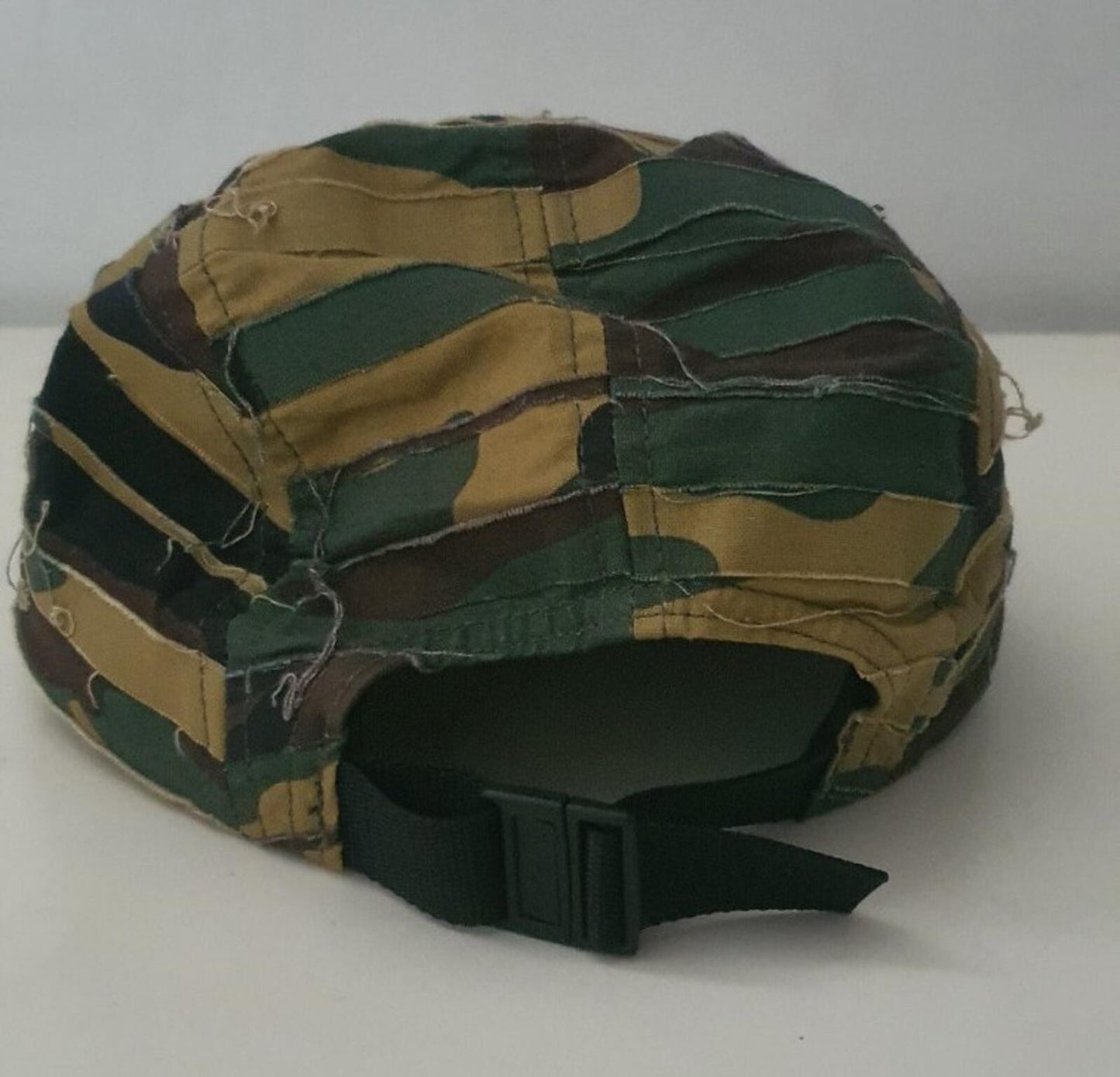 SS23 Supreme Layered Camo Camp Cap Grünes Camo-Cap