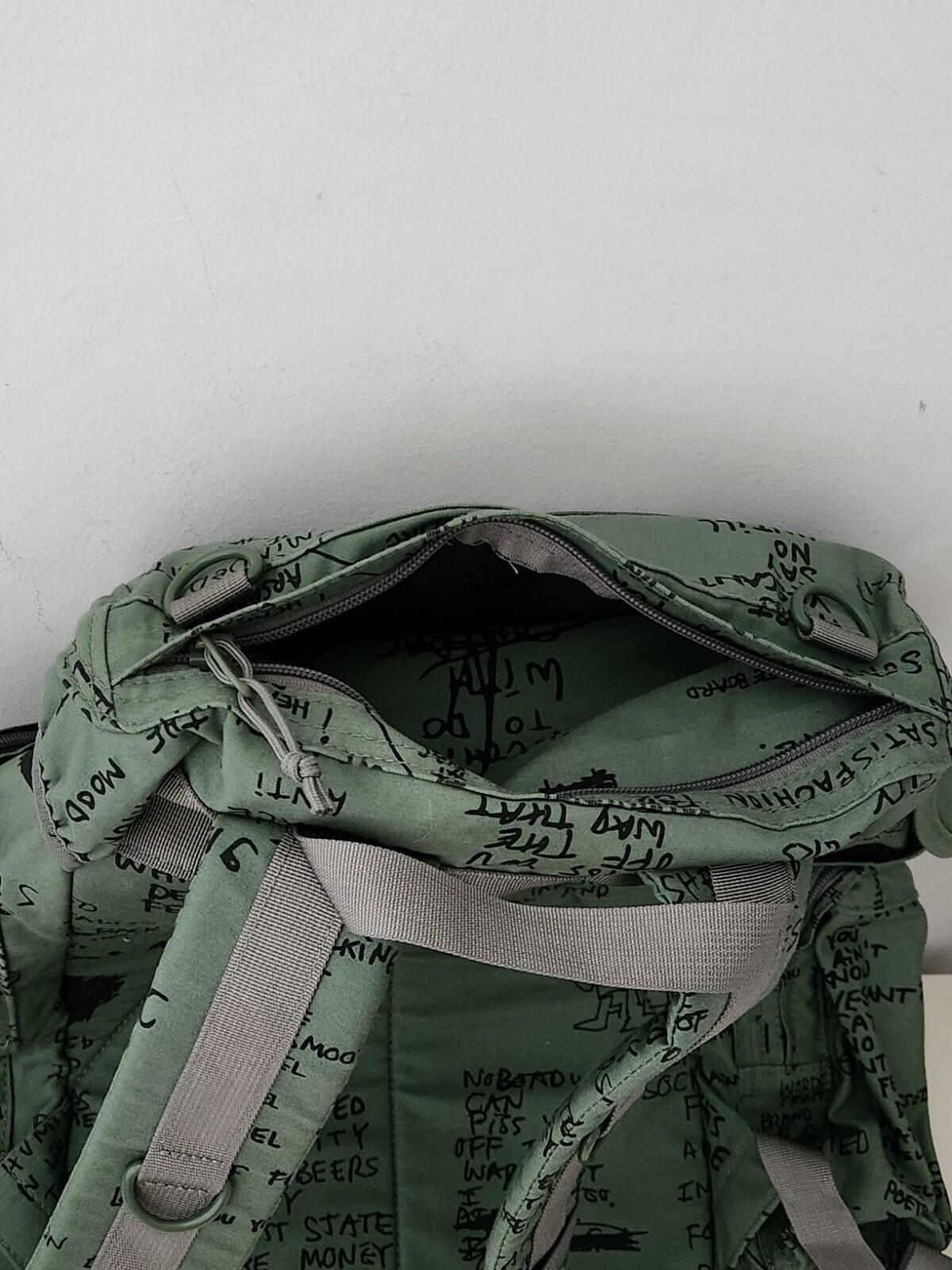 SS23 Supreme Field backpack Water Resistant Bag Olive Gonz 37L Mark Gonzales New