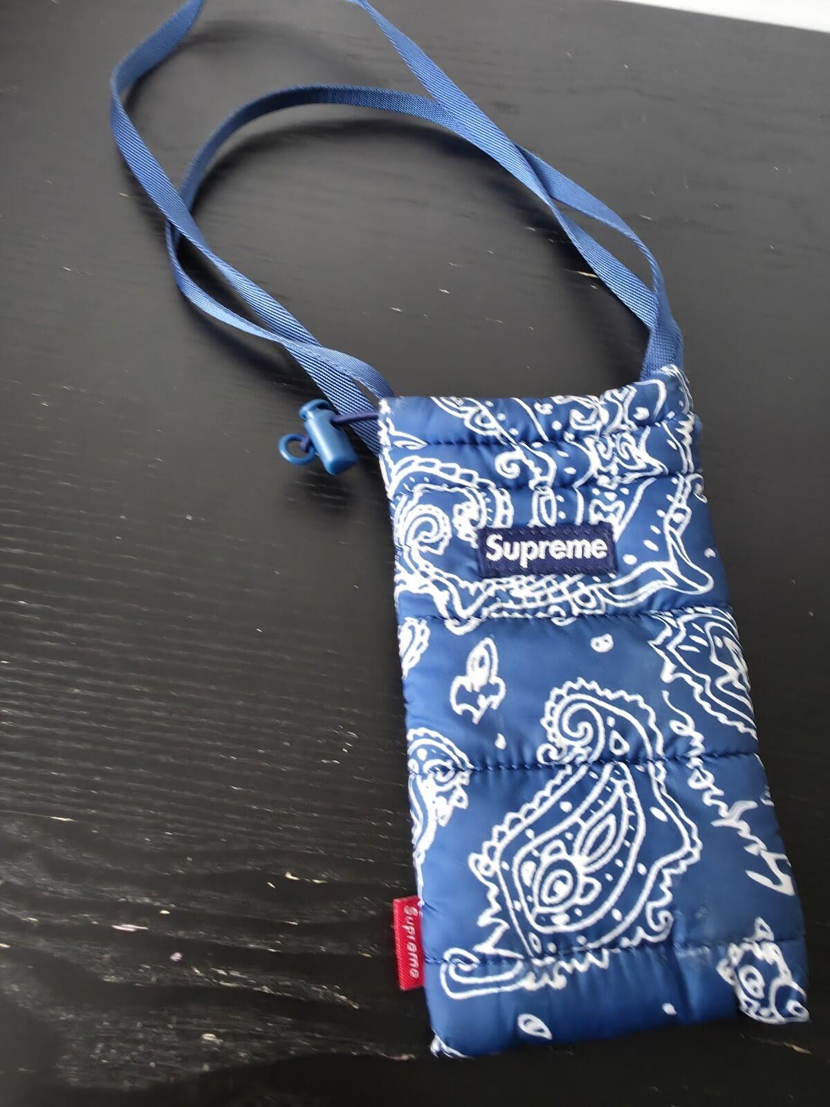 FW22 Supreme Puffer Neck Pouch Bag Blue Paisley Water Resistant Mobile Phone