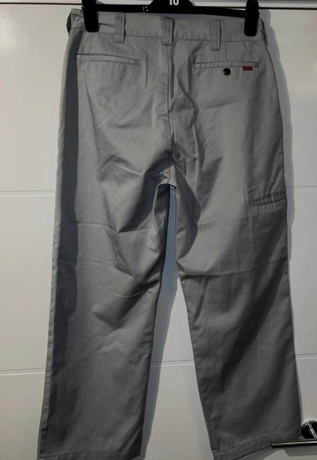 FW22 Supreme Work Pant size 30 W30 L30 trousers pants light grey Worn 1x