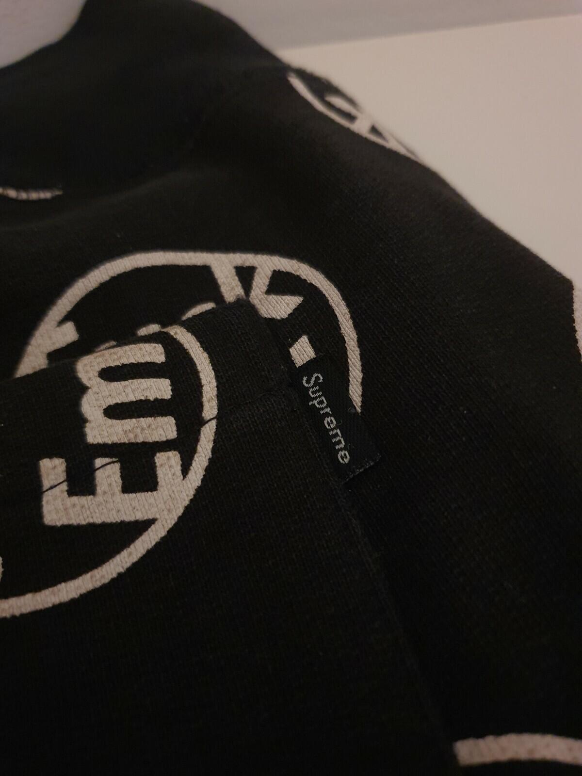FW14 Supreme F UCK EM! Sweatshort Black Size M