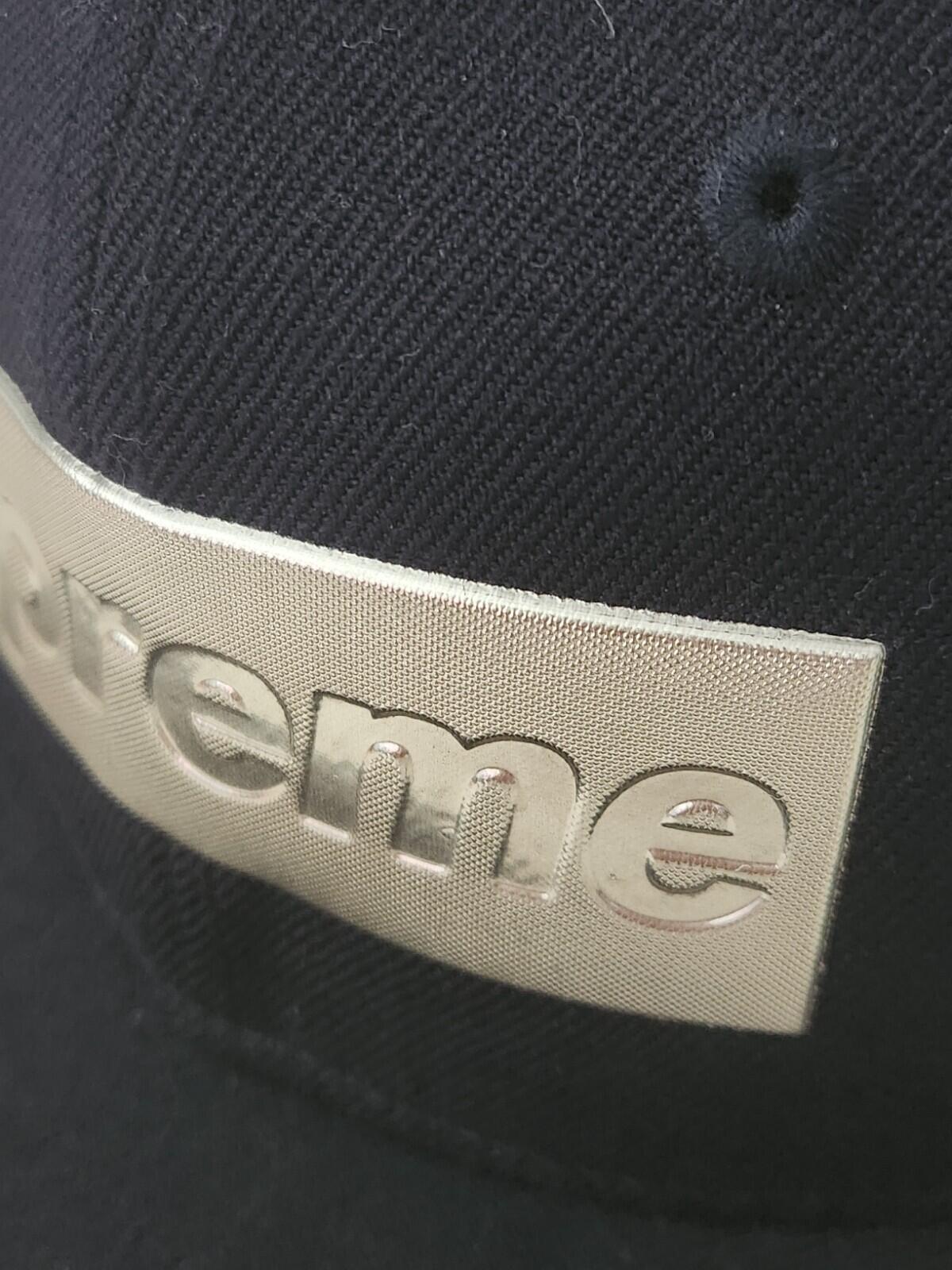 SS16 Supreme Box Logo New Era Marine Mütze Silber Metallic Logo 7 1/4 Seltene Wollmütze