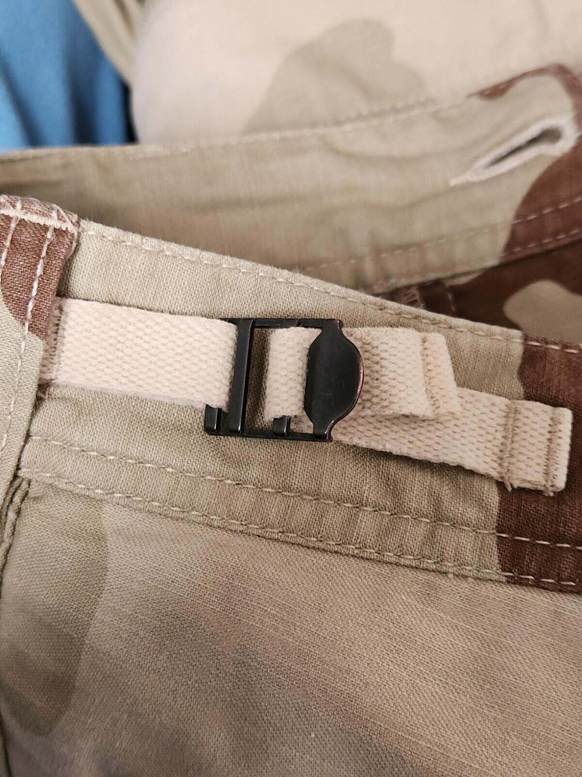 Supreme cargo pant size 30 W30 L30 trousers pants Desert Camo