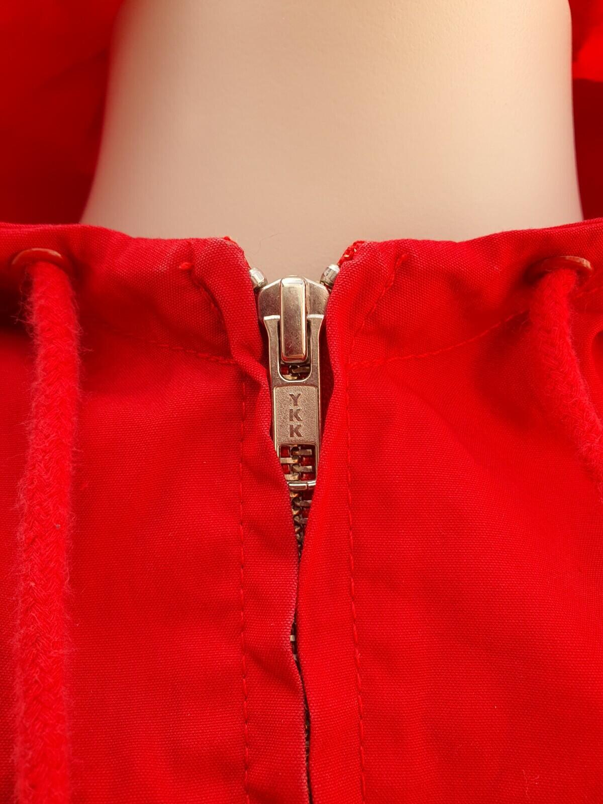 SS18 Supreme cotton hooded raglan jacket Size M Medium red water resistant