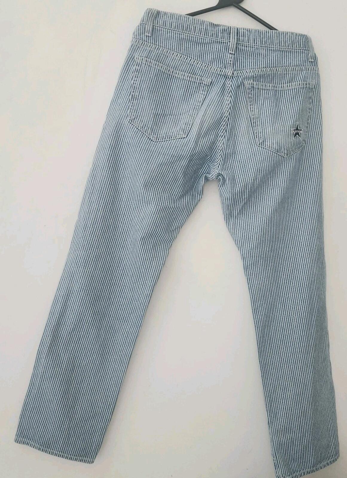 FW17 Supreme washed regular jeans Size 30 W30 L30 star denim trousers pinstripe
