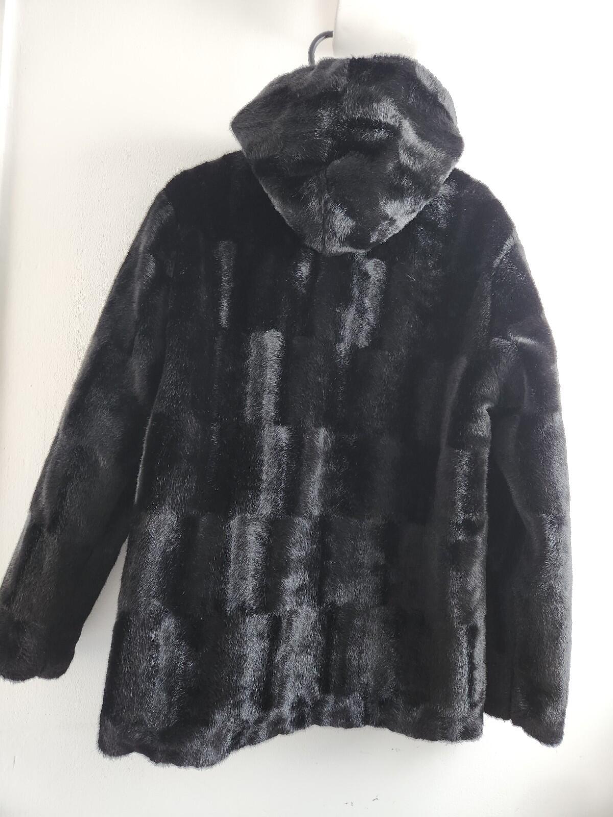 FW15 Supreme Faux Fur Jacket Black Black Vintage 2015 Coat Size M Medium