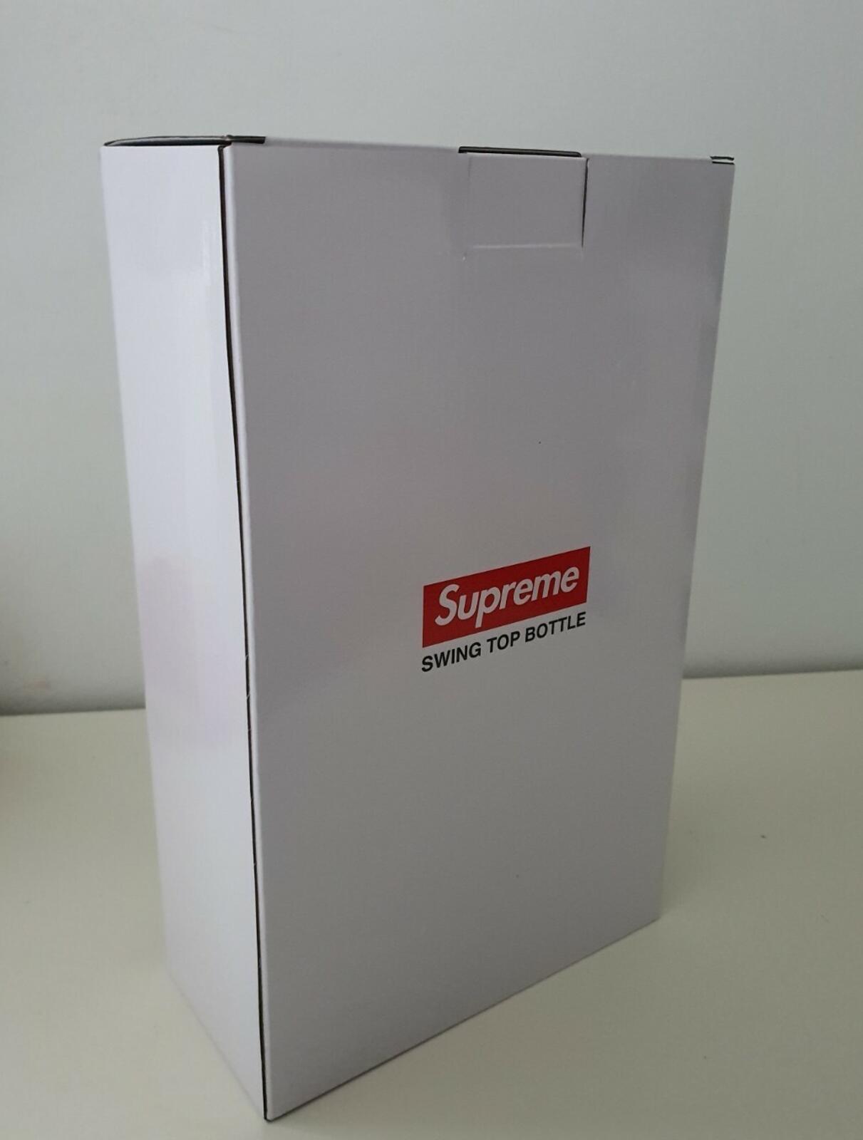FW21 Supreme Swing 1.0 L bottle (set of 2) glass water bottles Accessory