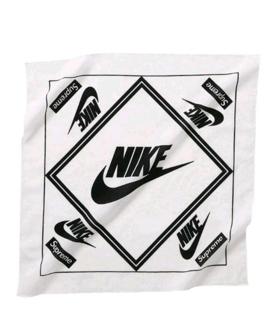 FW19 Supreme Nike Pañuelo Blanco