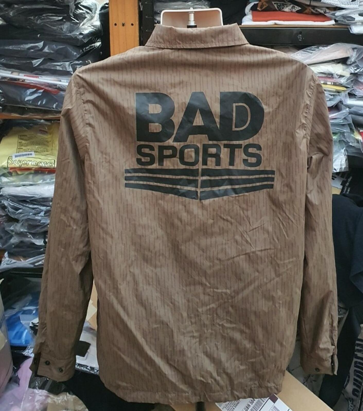 UNDEFEATED Bad Sports Coach Nylon Jacket size M