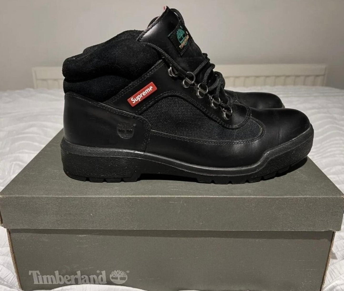 FW14 Supreme x Timberland Field Boots Black Size UK 10 US 10.5 EU 44.5