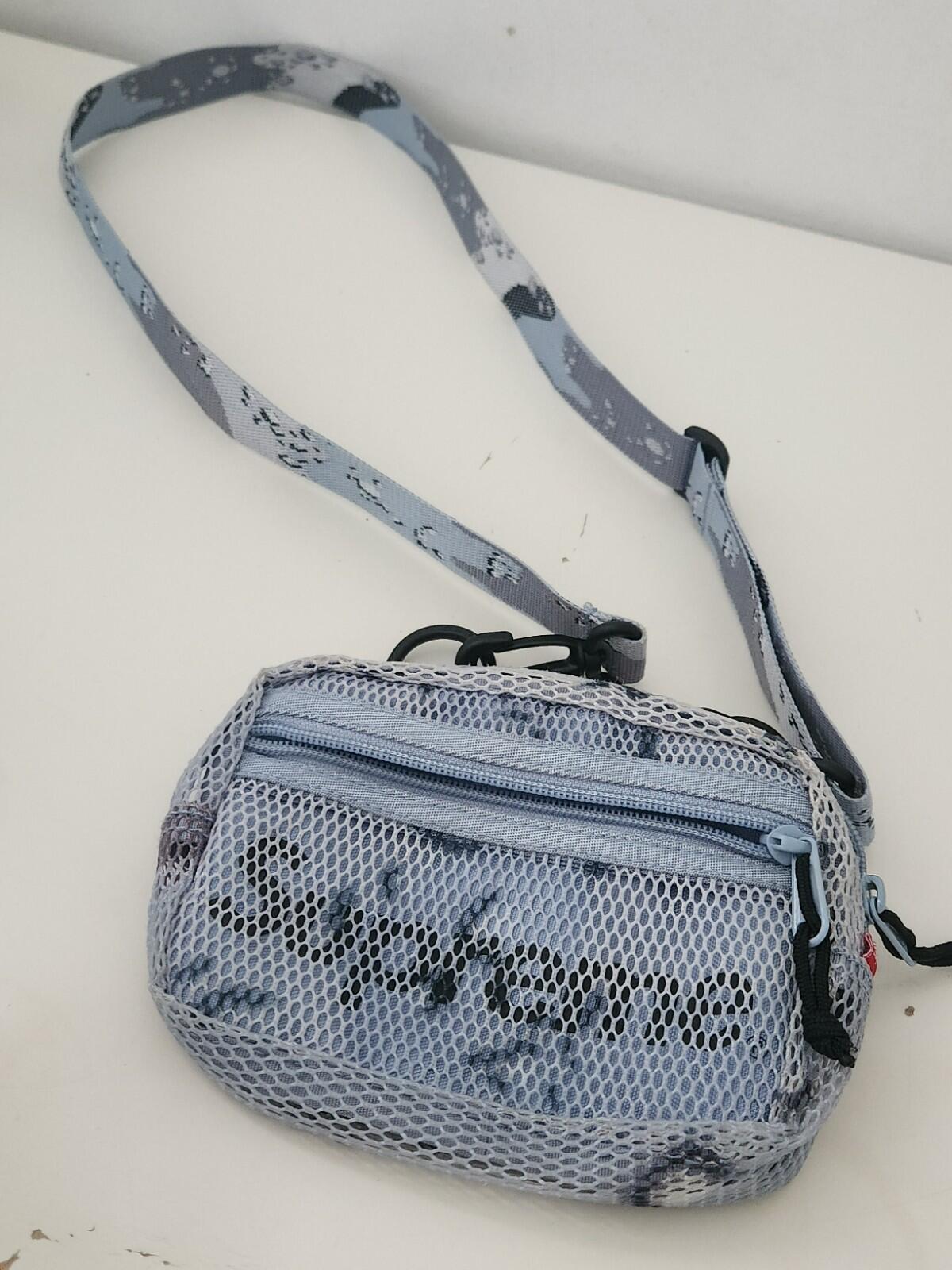 Bolso pequeño de hombro Supreme SS20 Cordura malla camuflaje "chocolate chip" azul