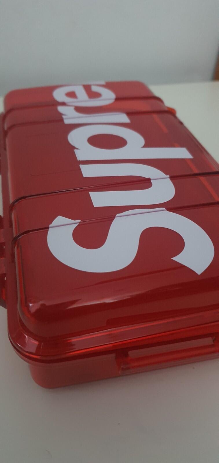 FW19 Supreme x Pelican 1060 case Watertight Dustproof Crushproof Red Box Used 1x