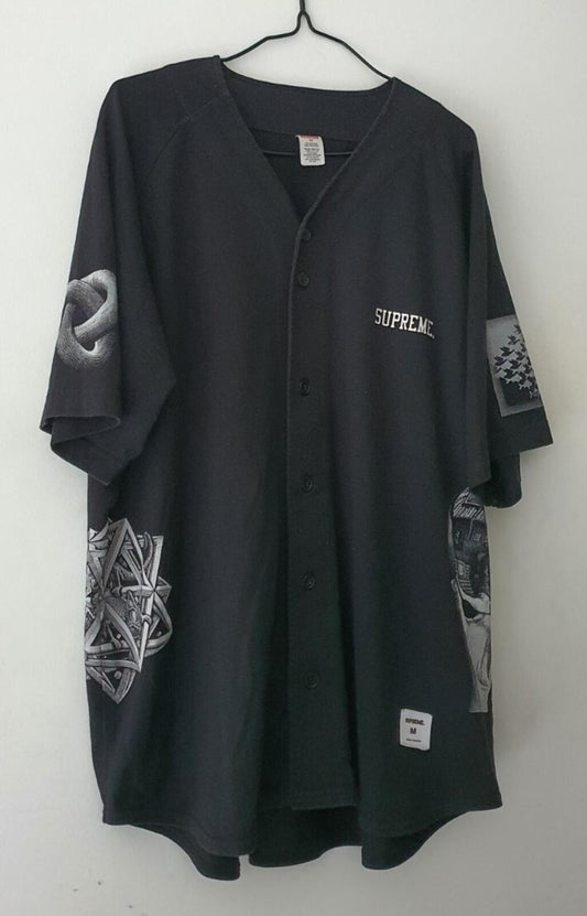 SS17 Supreme x M. C. Escher camiseta de béisbol de algodón talla M color negro