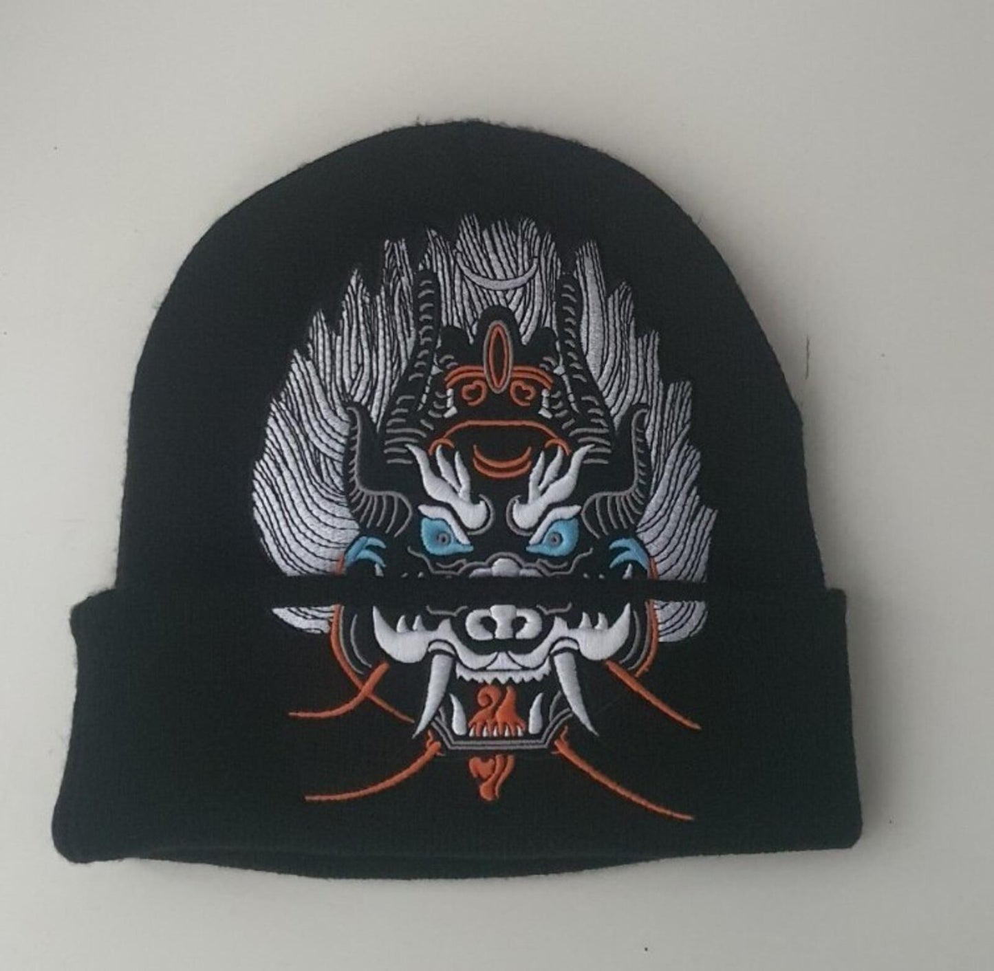 Gorro Supreme Demon FW21 negro bordado