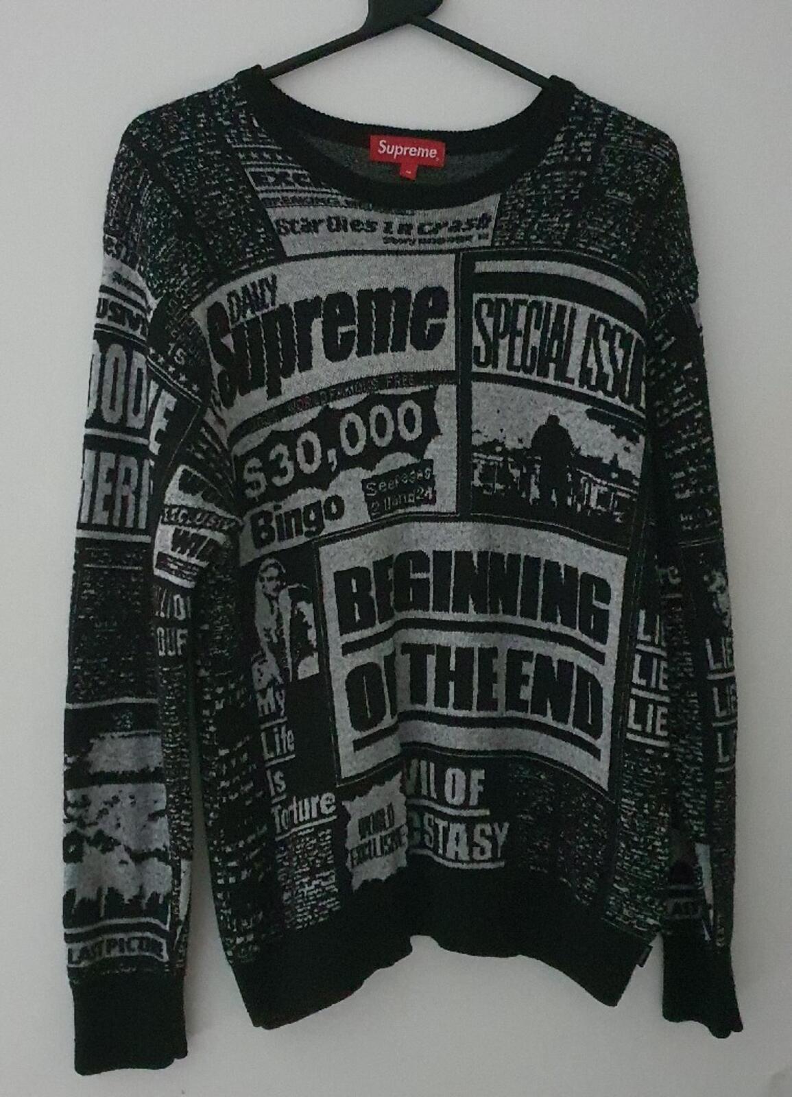FW18 Supreme Newsprint schwarzer Pullover Größe M mittlerer Jumper Zeitung Merinowolle